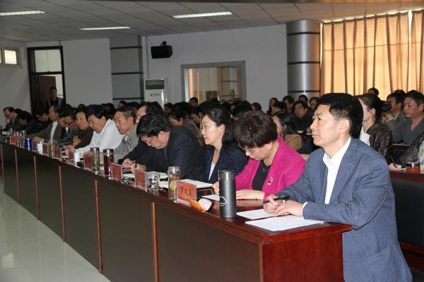 王清义书记主讲党的群众路线教育实践活动专题党课