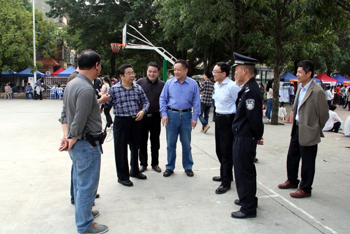 2014年广西高校毕业生春季“双向选择”洽谈会（南宁分会场）在广西师范学院举行
