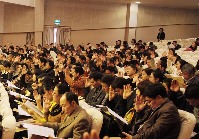 校七届一次教代会、第十一次工代会暨第十三次教学工作会议花絮