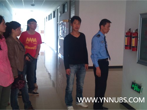 云南师范大学商学院杨林校区开展假前校园安全检查
