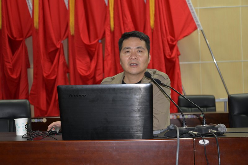 许继集团李瑞生教授来许昌学院开展学术交流