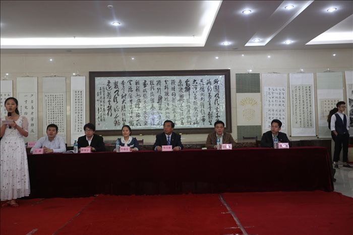 校团委成功举办第五届南昌市高校书法创作艺术节