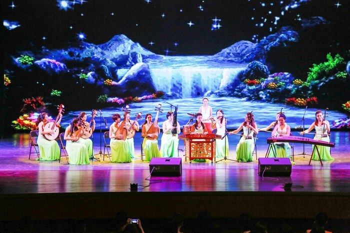 第六届研究生“黄瓜园”艺术节开幕式隆重举行