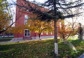 贵阳医学院神奇民族医药学院校园缩略图