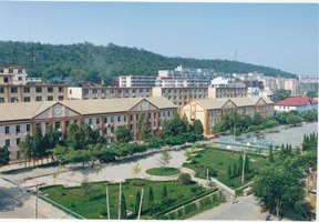 兰州商学院陇桥学院校园缩略图