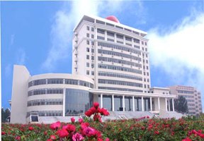 辽宁对外经贸学院校园缩略图