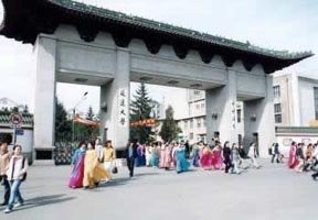 延边大学校园缩略图