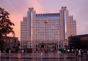 河北大学图片