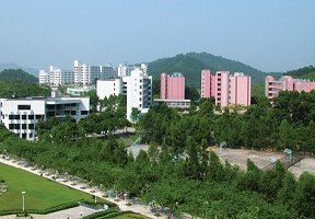 广东培正学院校园缩略图